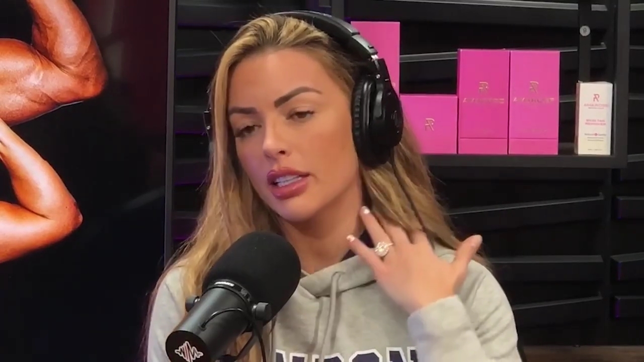 y2mate_is_-_Ep_22_-_Power_Alphas_Podcast__WrestleMania_and_WrestleCon___Mandy_Sacs___Sabby_Piscitelli-TpWkcLMJphs-720p-1714966286_mp42323.jpg