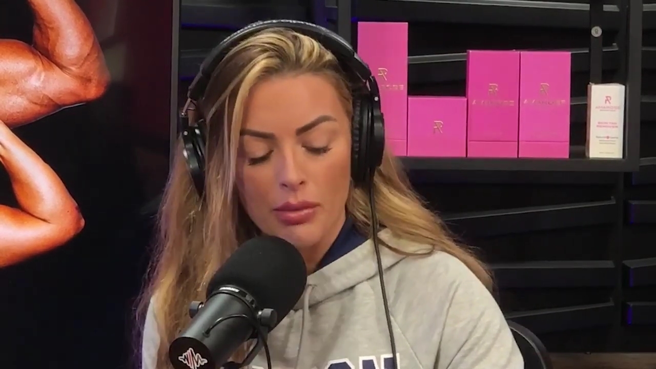 y2mate_is_-_Ep_22_-_Power_Alphas_Podcast__WrestleMania_and_WrestleCon___Mandy_Sacs___Sabby_Piscitelli-TpWkcLMJphs-720p-1714966286_mp42329.jpg