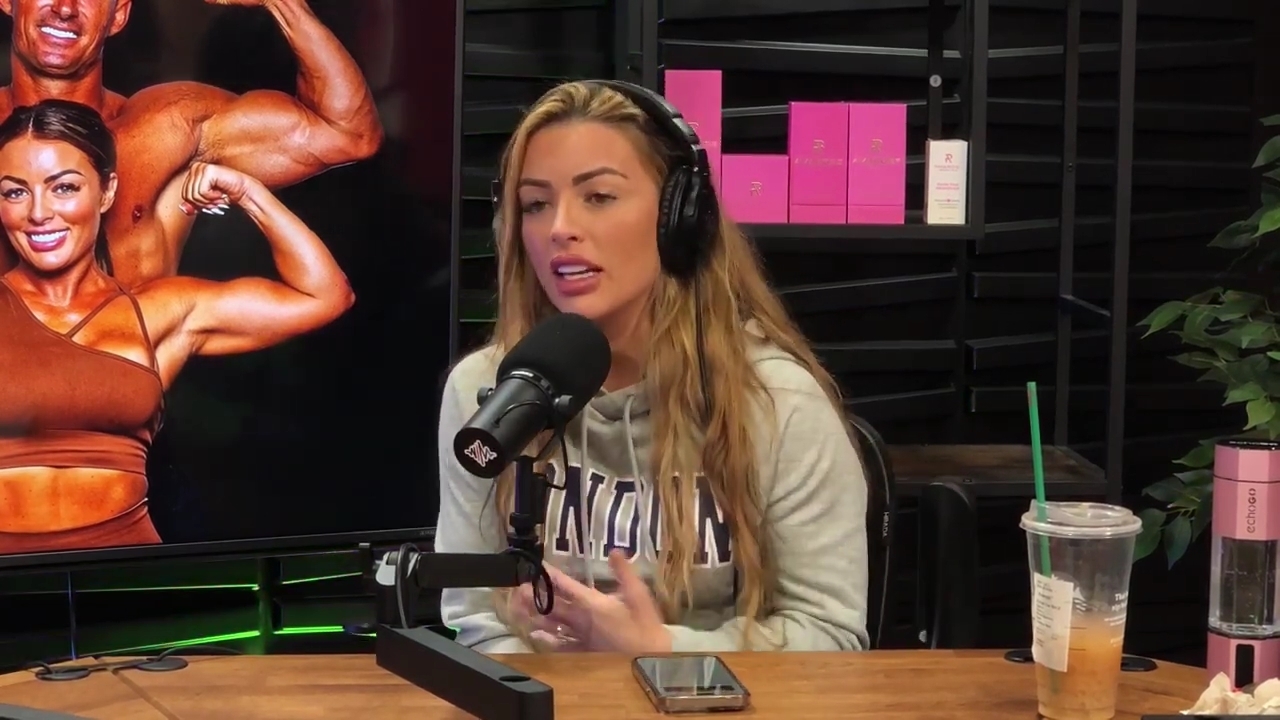 y2mate_is_-_Ep_22_-_Power_Alphas_Podcast__WrestleMania_and_WrestleCon___Mandy_Sacs___Sabby_Piscitelli-TpWkcLMJphs-720p-1714966286_mp42915.jpg