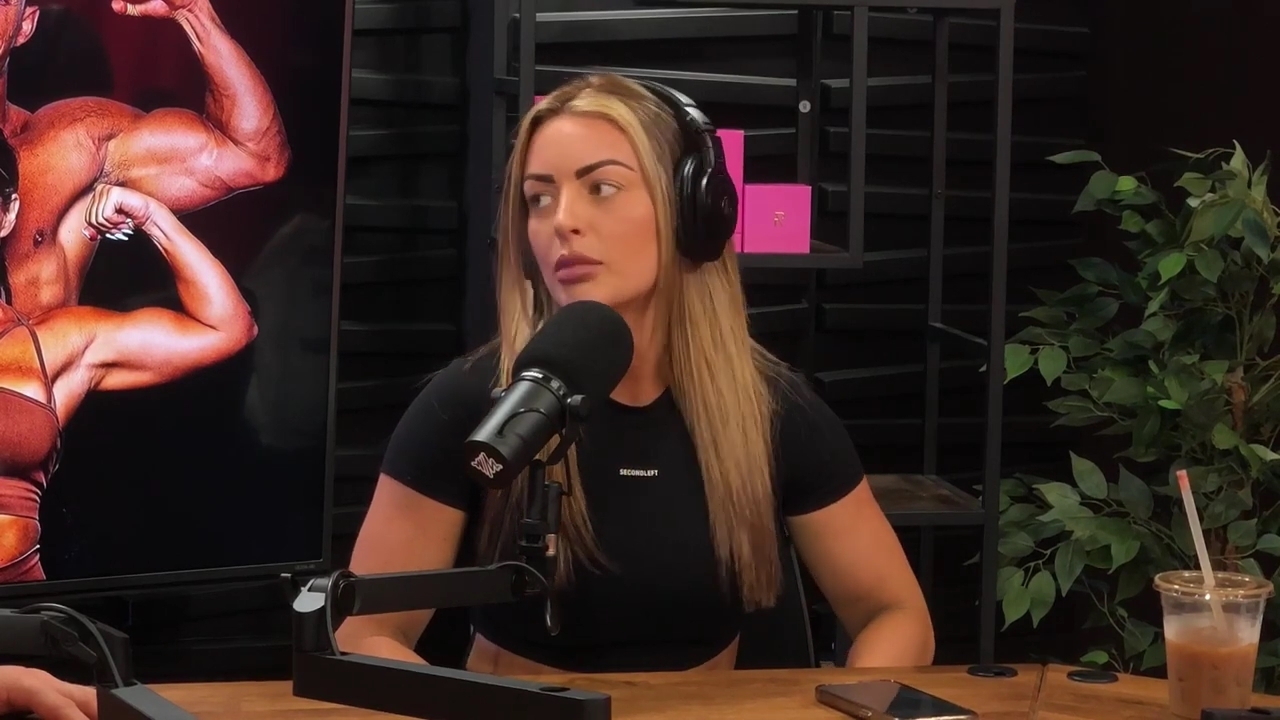 y2mate_is_-_Power_Alphas_Episode_25__WWE_Twitter_Beef___25th_Episode_Giveaway__Mandy_Sacs_and_Sabby_Piscitelli-_RBMZWVjmI4-720p-1714966429_mp40078.jpg