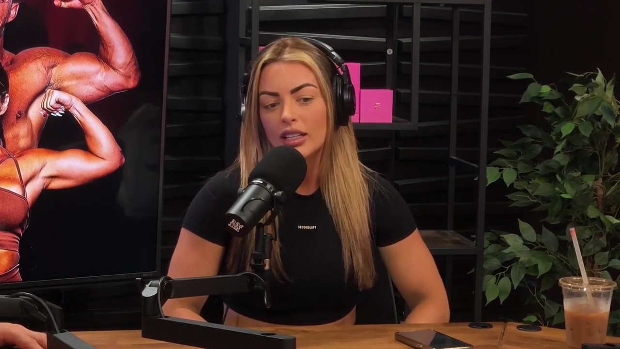 y2mate_is_-_Power_Alphas_Episode_25__WWE_Twitter_Beef___25th_Episode_Giveaway__Mandy_Sacs_and_Sabby_Piscitelli-_RBMZWVjmI4-720p-1714966429_mp40081.jpg