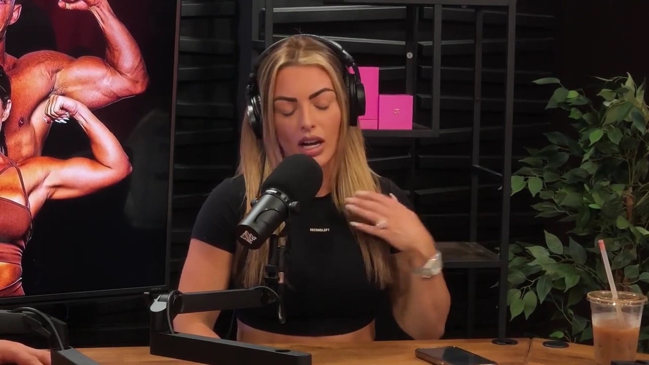 y2mate_is_-_Power_Alphas_Episode_25__WWE_Twitter_Beef___25th_Episode_Giveaway__Mandy_Sacs_and_Sabby_Piscitelli-_RBMZWVjmI4-720p-1714966429_mp40094.jpg