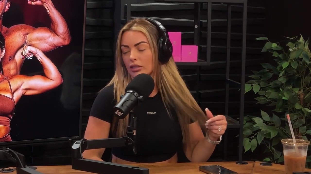 y2mate_is_-_Power_Alphas_Episode_25__WWE_Twitter_Beef___25th_Episode_Giveaway__Mandy_Sacs_and_Sabby_Piscitelli-_RBMZWVjmI4-720p-1714966429_mp40105.jpg