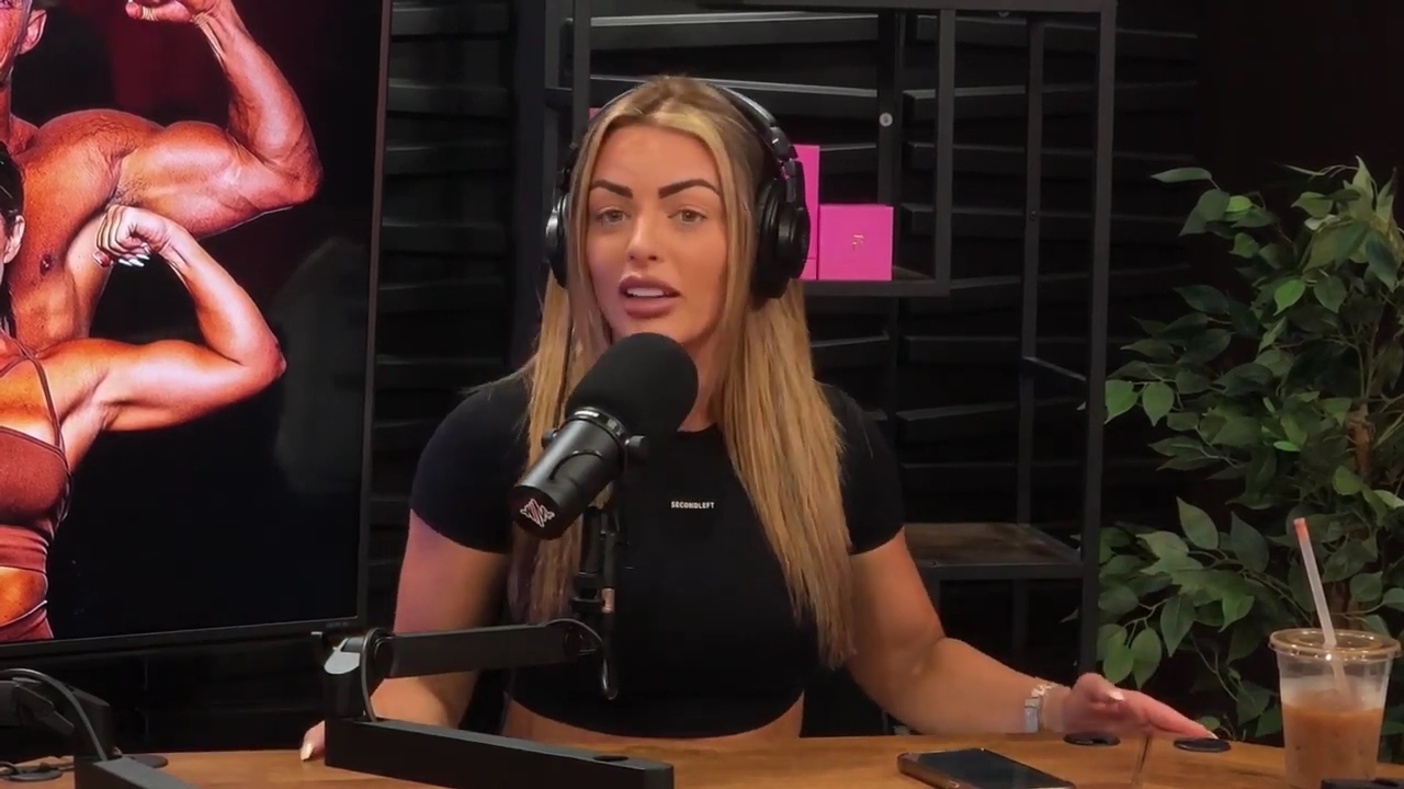 y2mate_is_-_Power_Alphas_Episode_25__WWE_Twitter_Beef___25th_Episode_Giveaway__Mandy_Sacs_and_Sabby_Piscitelli-_RBMZWVjmI4-720p-1714966429_mp40112.jpg