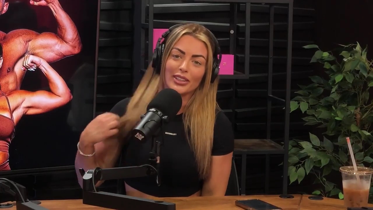 y2mate_is_-_Power_Alphas_Episode_25__WWE_Twitter_Beef___25th_Episode_Giveaway__Mandy_Sacs_and_Sabby_Piscitelli-_RBMZWVjmI4-720p-1714966429_mp40250.jpg