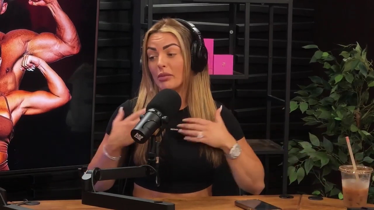 y2mate_is_-_Power_Alphas_Episode_25__WWE_Twitter_Beef___25th_Episode_Giveaway__Mandy_Sacs_and_Sabby_Piscitelli-_RBMZWVjmI4-720p-1714966429_mp40334.jpg