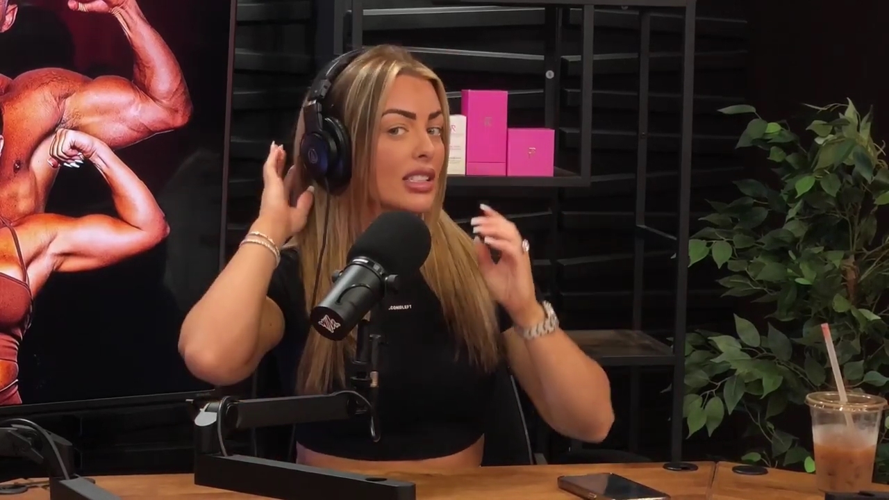 y2mate_is_-_Power_Alphas_Episode_25__WWE_Twitter_Beef___25th_Episode_Giveaway__Mandy_Sacs_and_Sabby_Piscitelli-_RBMZWVjmI4-720p-1714966429_mp40348.jpg