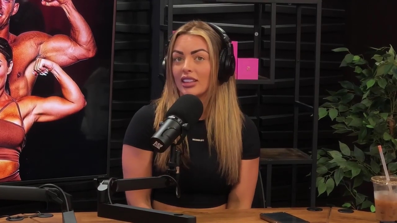 y2mate_is_-_Power_Alphas_Episode_25__WWE_Twitter_Beef___25th_Episode_Giveaway__Mandy_Sacs_and_Sabby_Piscitelli-_RBMZWVjmI4-720p-1714966429_mp40380.jpg