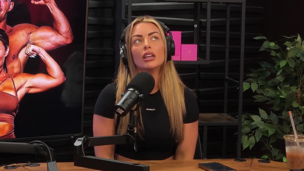 y2mate_is_-_Power_Alphas_Episode_25__WWE_Twitter_Beef___25th_Episode_Giveaway__Mandy_Sacs_and_Sabby_Piscitelli-_RBMZWVjmI4-720p-1714966429_mp40386.jpg