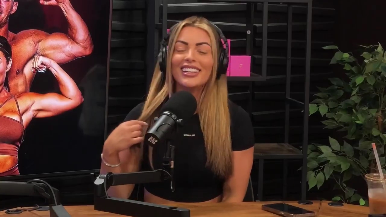 y2mate_is_-_Power_Alphas_Episode_25__WWE_Twitter_Beef___25th_Episode_Giveaway__Mandy_Sacs_and_Sabby_Piscitelli-_RBMZWVjmI4-720p-1714966429_mp40535.jpg
