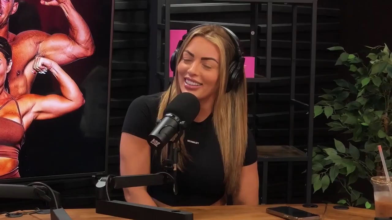 y2mate_is_-_Power_Alphas_Episode_25__WWE_Twitter_Beef___25th_Episode_Giveaway__Mandy_Sacs_and_Sabby_Piscitelli-_RBMZWVjmI4-720p-1714966429_mp40550.jpg