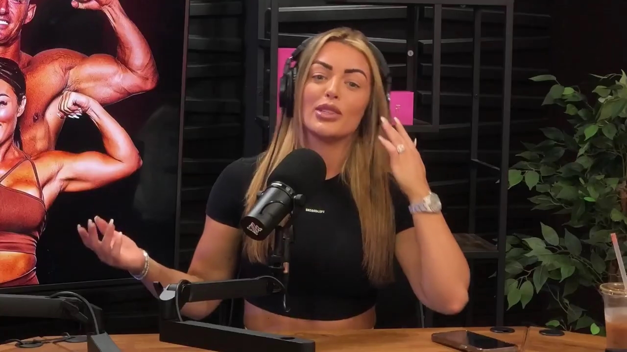 y2mate_is_-_Power_Alphas_Episode_25__WWE_Twitter_Beef___25th_Episode_Giveaway__Mandy_Sacs_and_Sabby_Piscitelli-_RBMZWVjmI4-720p-1714966429_mp40591.jpg