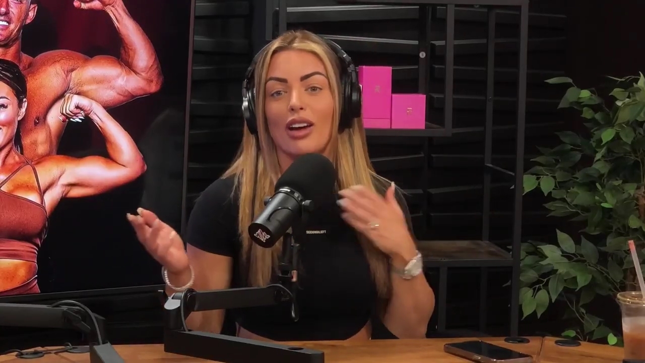 y2mate_is_-_Power_Alphas_Episode_25__WWE_Twitter_Beef___25th_Episode_Giveaway__Mandy_Sacs_and_Sabby_Piscitelli-_RBMZWVjmI4-720p-1714966429_mp40593.jpg