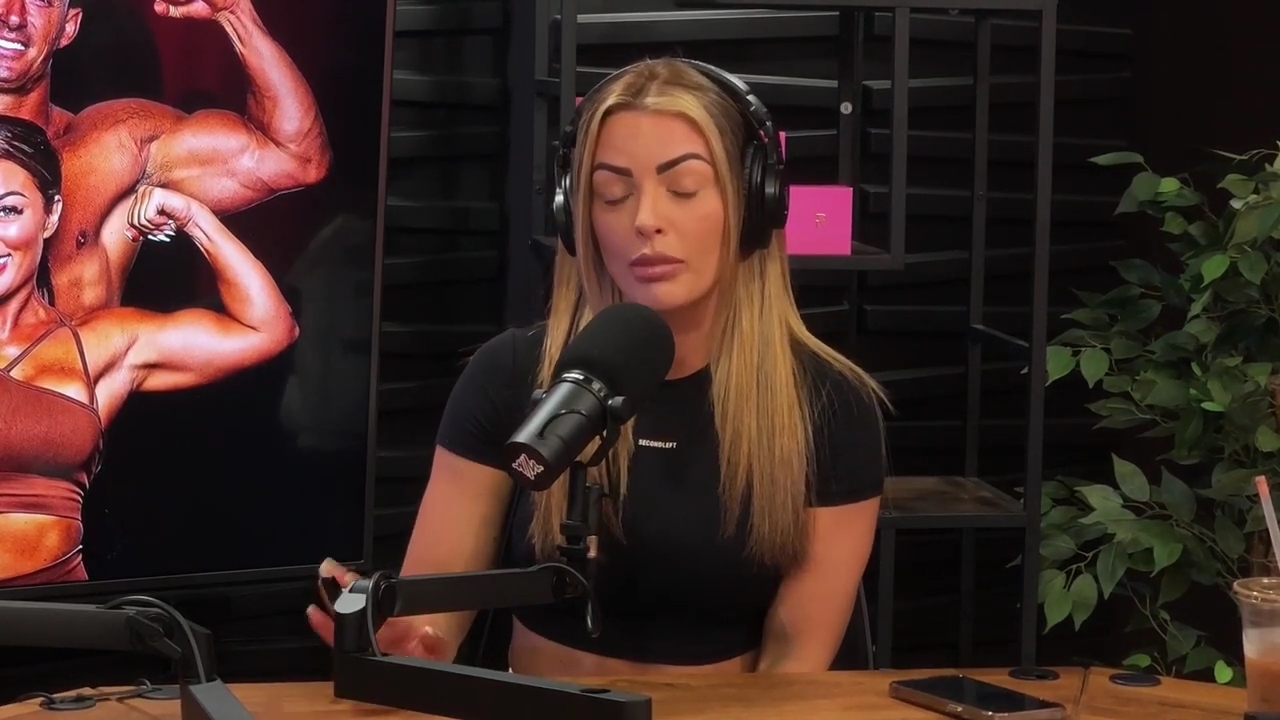 y2mate_is_-_Power_Alphas_Episode_25__WWE_Twitter_Beef___25th_Episode_Giveaway__Mandy_Sacs_and_Sabby_Piscitelli-_RBMZWVjmI4-720p-1714966429_mp40612.jpg