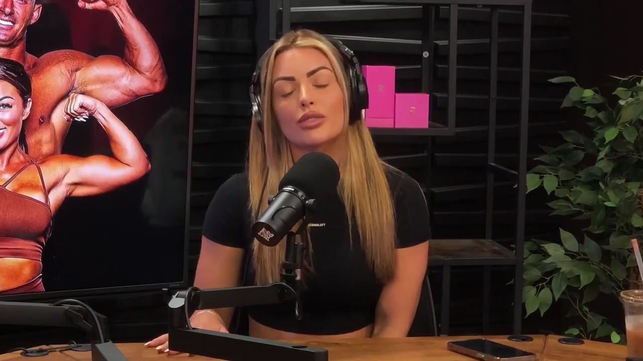 y2mate_is_-_Power_Alphas_Episode_25__WWE_Twitter_Beef___25th_Episode_Giveaway__Mandy_Sacs_and_Sabby_Piscitelli-_RBMZWVjmI4-720p-1714966429_mp40625.jpg