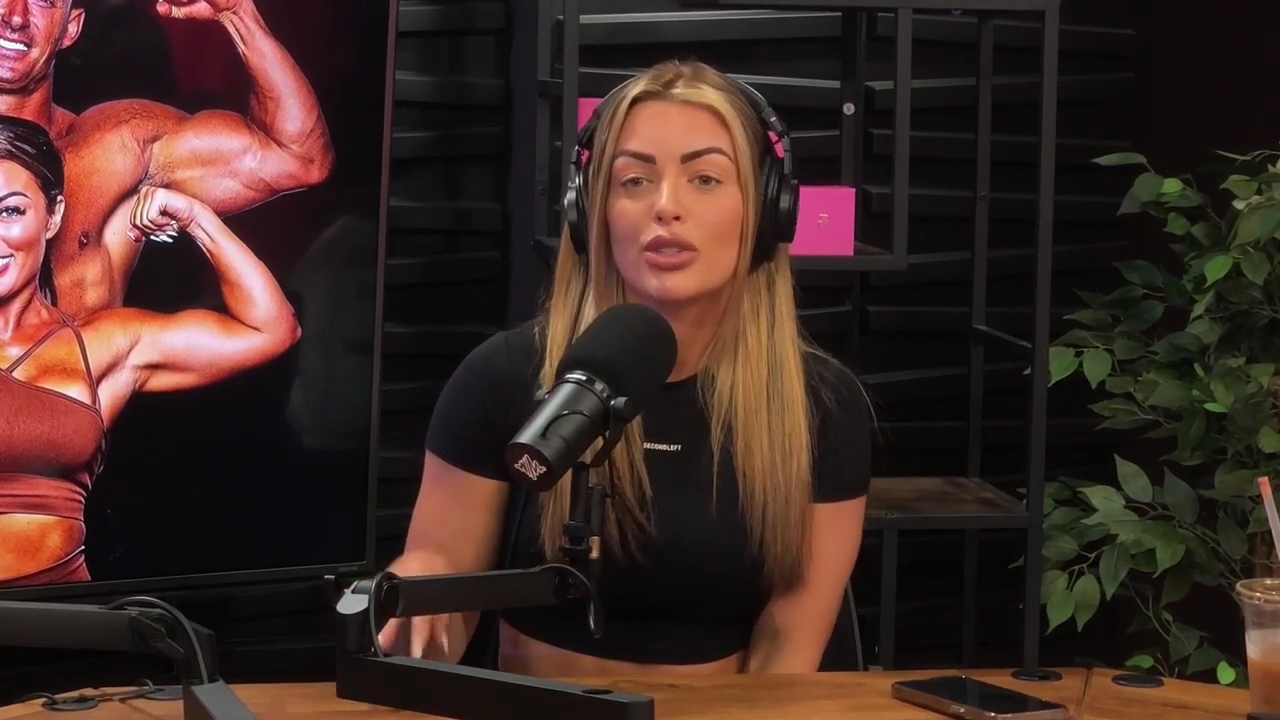 y2mate_is_-_Power_Alphas_Episode_25__WWE_Twitter_Beef___25th_Episode_Giveaway__Mandy_Sacs_and_Sabby_Piscitelli-_RBMZWVjmI4-720p-1714966429_mp40630.jpg