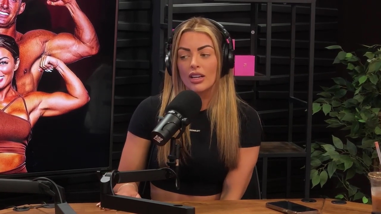 y2mate_is_-_Power_Alphas_Episode_25__WWE_Twitter_Beef___25th_Episode_Giveaway__Mandy_Sacs_and_Sabby_Piscitelli-_RBMZWVjmI4-720p-1714966429_mp40631.jpg