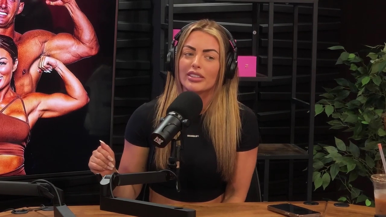 y2mate_is_-_Power_Alphas_Episode_25__WWE_Twitter_Beef___25th_Episode_Giveaway__Mandy_Sacs_and_Sabby_Piscitelli-_RBMZWVjmI4-720p-1714966429_mp40650.jpg