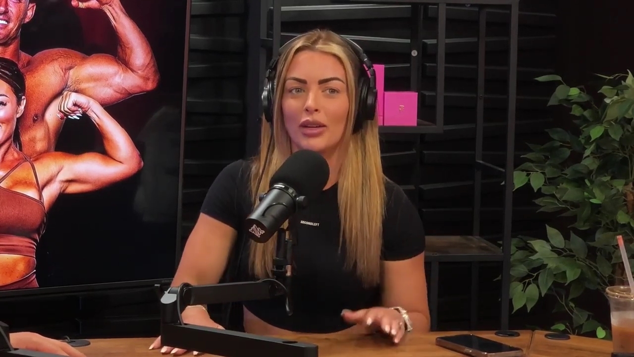 y2mate_is_-_Power_Alphas_Episode_25__WWE_Twitter_Beef___25th_Episode_Giveaway__Mandy_Sacs_and_Sabby_Piscitelli-_RBMZWVjmI4-720p-1714966429_mp40726.jpg