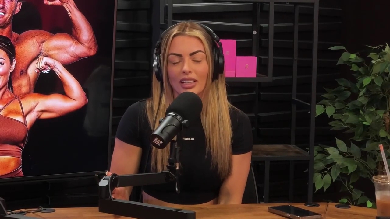 y2mate_is_-_Power_Alphas_Episode_25__WWE_Twitter_Beef___25th_Episode_Giveaway__Mandy_Sacs_and_Sabby_Piscitelli-_RBMZWVjmI4-720p-1714966429_mp40738.jpg