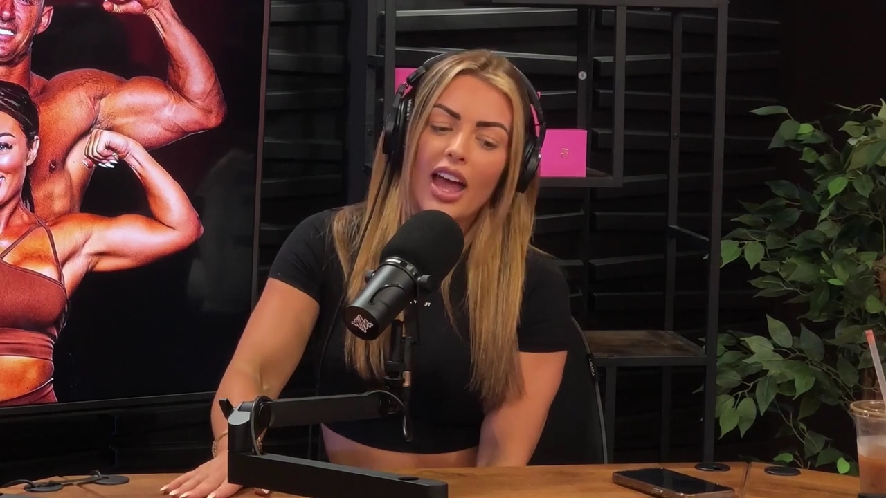 y2mate_is_-_Power_Alphas_Episode_25__WWE_Twitter_Beef___25th_Episode_Giveaway__Mandy_Sacs_and_Sabby_Piscitelli-_RBMZWVjmI4-720p-1714966429_mp40758.jpg