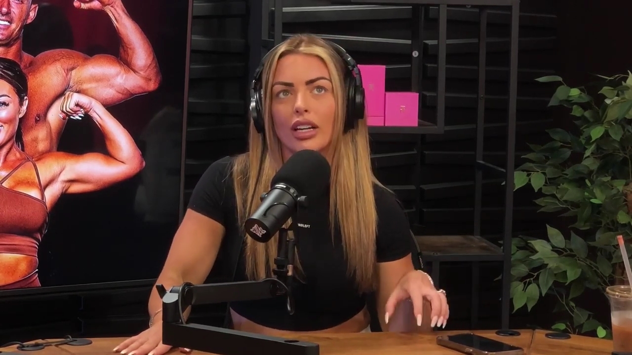 y2mate_is_-_Power_Alphas_Episode_25__WWE_Twitter_Beef___25th_Episode_Giveaway__Mandy_Sacs_and_Sabby_Piscitelli-_RBMZWVjmI4-720p-1714966429_mp40762.jpg