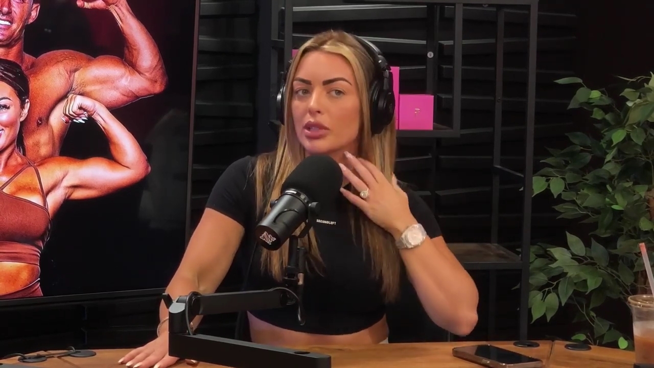 y2mate_is_-_Power_Alphas_Episode_25__WWE_Twitter_Beef___25th_Episode_Giveaway__Mandy_Sacs_and_Sabby_Piscitelli-_RBMZWVjmI4-720p-1714966429_mp40774.jpg