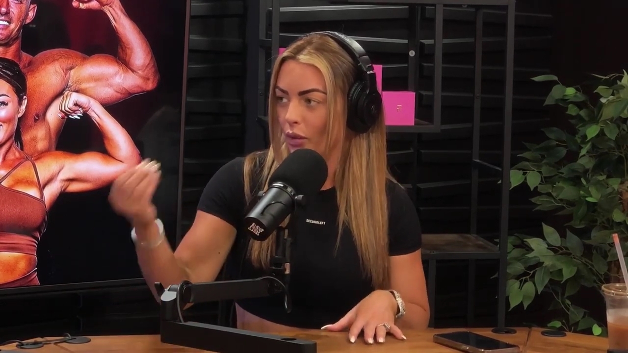 y2mate_is_-_Power_Alphas_Episode_25__WWE_Twitter_Beef___25th_Episode_Giveaway__Mandy_Sacs_and_Sabby_Piscitelli-_RBMZWVjmI4-720p-1714966429_mp40798.jpg