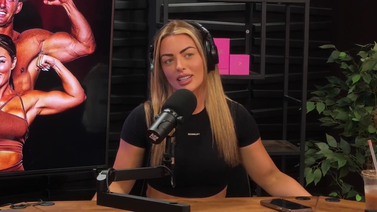 y2mate_is_-_Power_Alphas_Episode_25__WWE_Twitter_Beef___25th_Episode_Giveaway__Mandy_Sacs_and_Sabby_Piscitelli-_RBMZWVjmI4-720p-1714966429_mp40810.jpg