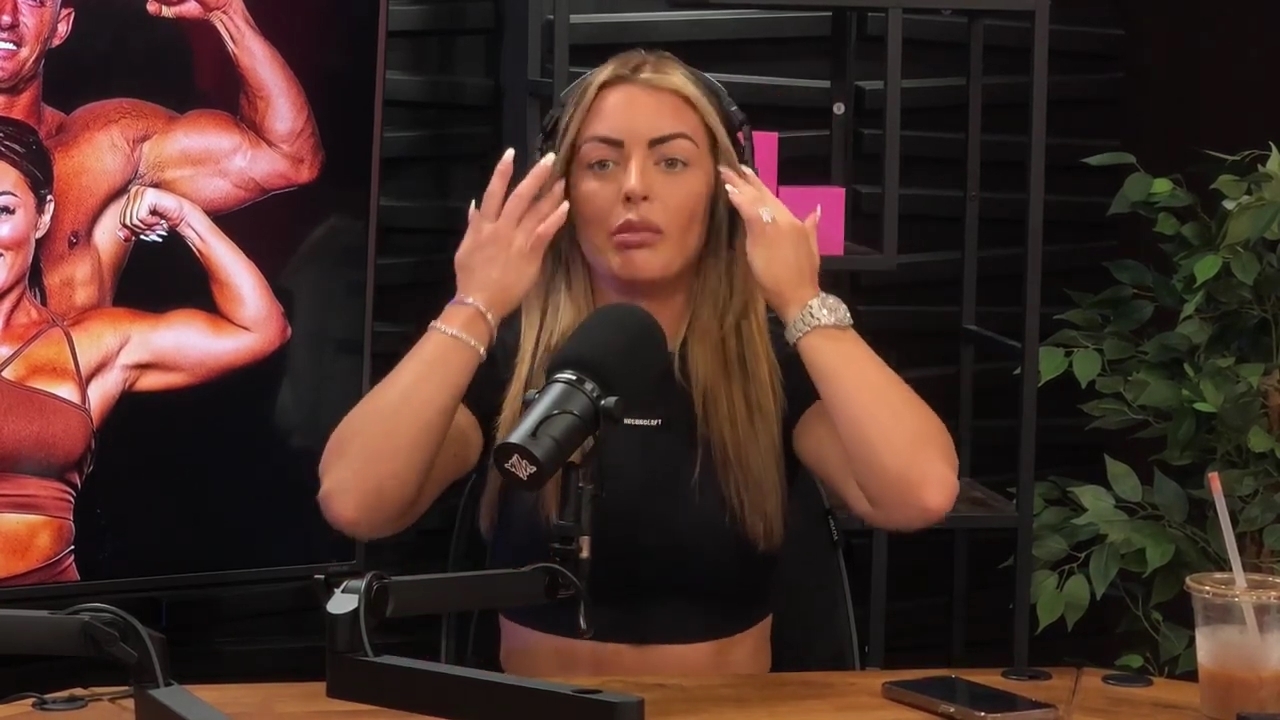 y2mate_is_-_Power_Alphas_Episode_25__WWE_Twitter_Beef___25th_Episode_Giveaway__Mandy_Sacs_and_Sabby_Piscitelli-_RBMZWVjmI4-720p-1714966429_mp41027.jpg