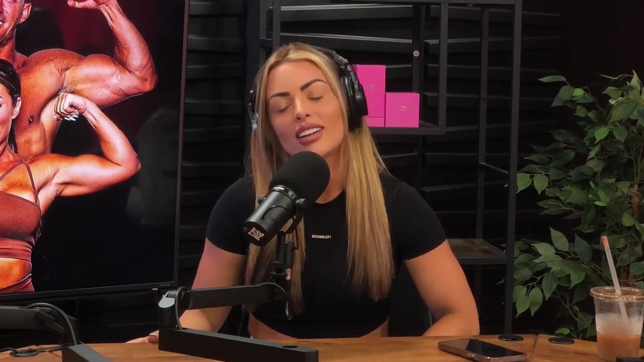 y2mate_is_-_Power_Alphas_Episode_25__WWE_Twitter_Beef___25th_Episode_Giveaway__Mandy_Sacs_and_Sabby_Piscitelli-_RBMZWVjmI4-720p-1714966429_mp41061.jpg