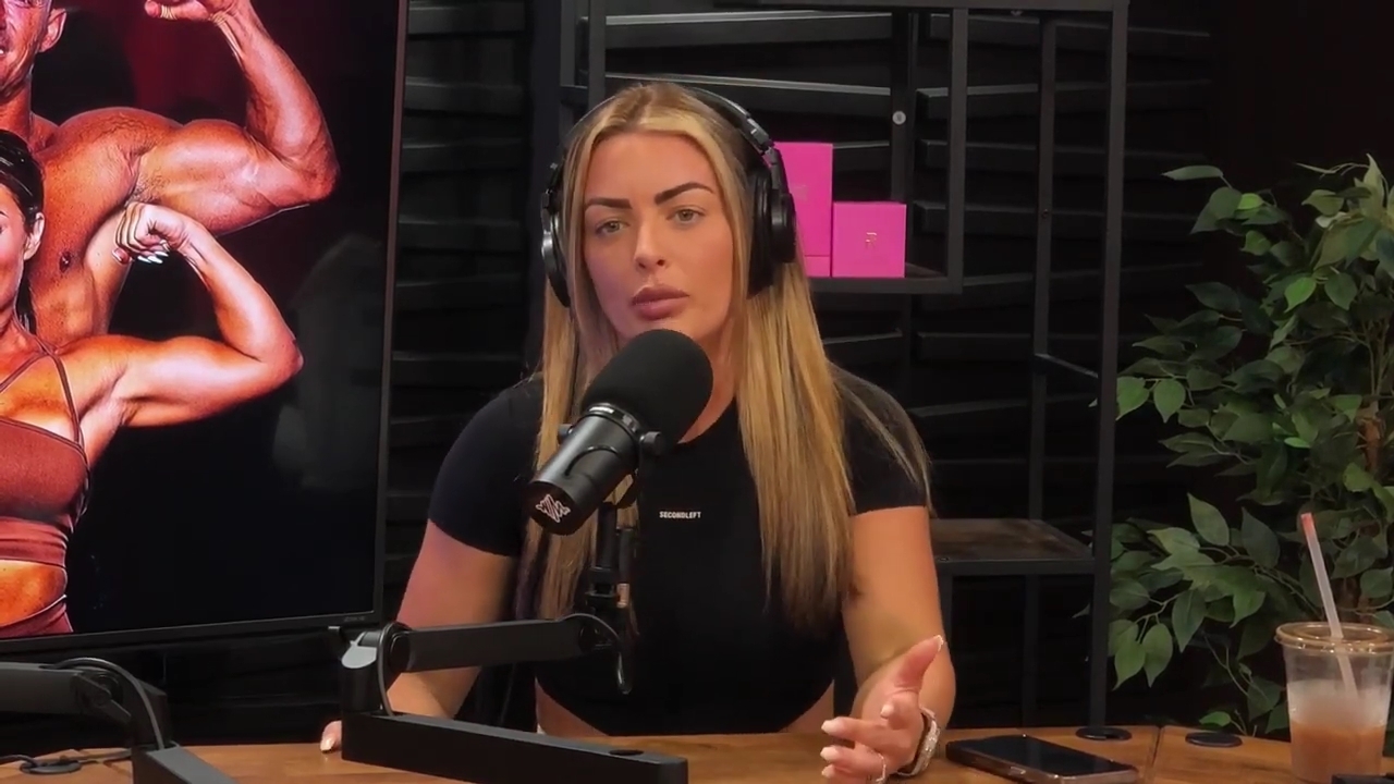 y2mate_is_-_Power_Alphas_Episode_25__WWE_Twitter_Beef___25th_Episode_Giveaway__Mandy_Sacs_and_Sabby_Piscitelli-_RBMZWVjmI4-720p-1714966429_mp41081.jpg