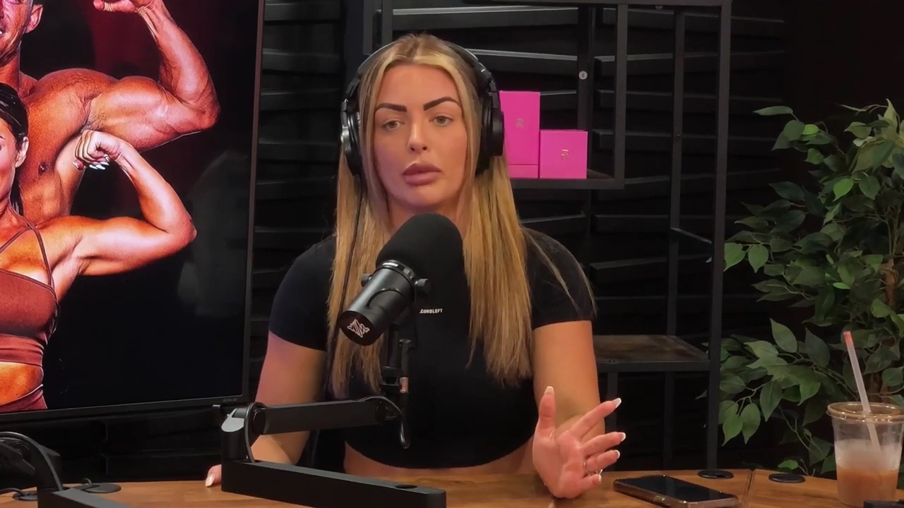 y2mate_is_-_Power_Alphas_Episode_25__WWE_Twitter_Beef___25th_Episode_Giveaway__Mandy_Sacs_and_Sabby_Piscitelli-_RBMZWVjmI4-720p-1714966429_mp41089.jpg