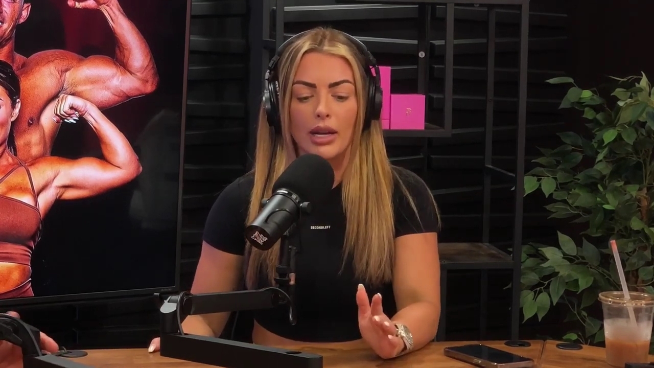 y2mate_is_-_Power_Alphas_Episode_25__WWE_Twitter_Beef___25th_Episode_Giveaway__Mandy_Sacs_and_Sabby_Piscitelli-_RBMZWVjmI4-720p-1714966429_mp41091.jpg