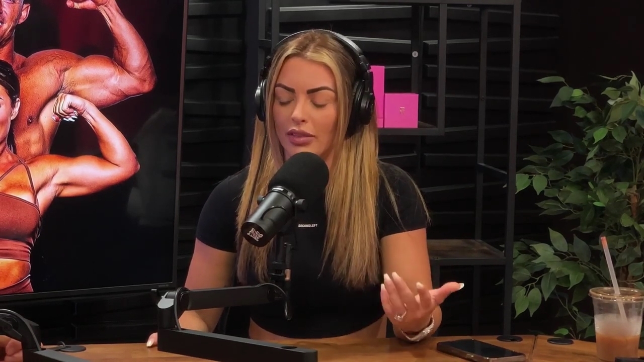 y2mate_is_-_Power_Alphas_Episode_25__WWE_Twitter_Beef___25th_Episode_Giveaway__Mandy_Sacs_and_Sabby_Piscitelli-_RBMZWVjmI4-720p-1714966429_mp41098.jpg