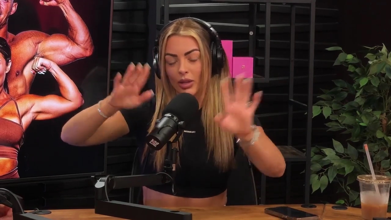 y2mate_is_-_Power_Alphas_Episode_25__WWE_Twitter_Beef___25th_Episode_Giveaway__Mandy_Sacs_and_Sabby_Piscitelli-_RBMZWVjmI4-720p-1714966429_mp41116.jpg