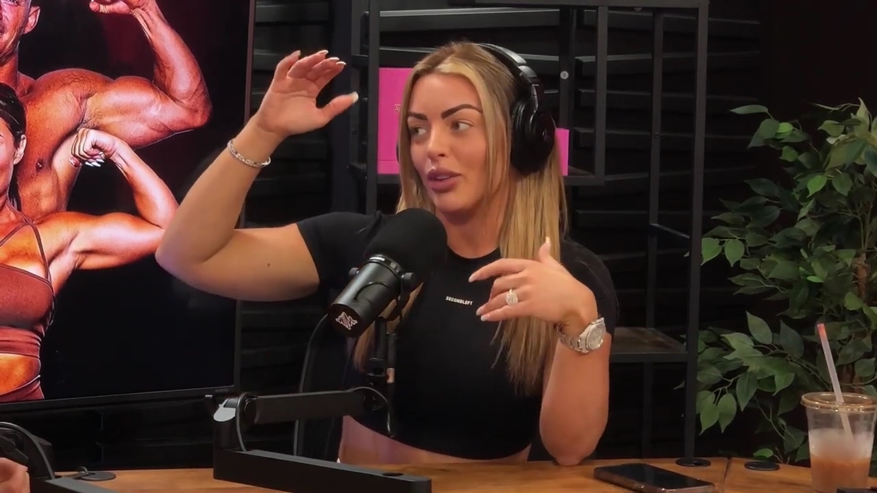 y2mate_is_-_Power_Alphas_Episode_25__WWE_Twitter_Beef___25th_Episode_Giveaway__Mandy_Sacs_and_Sabby_Piscitelli-_RBMZWVjmI4-720p-1714966429_mp41124.jpg