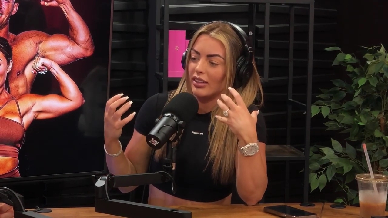 y2mate_is_-_Power_Alphas_Episode_25__WWE_Twitter_Beef___25th_Episode_Giveaway__Mandy_Sacs_and_Sabby_Piscitelli-_RBMZWVjmI4-720p-1714966429_mp41130.jpg