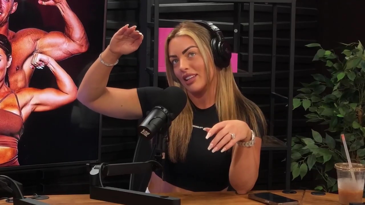 y2mate_is_-_Power_Alphas_Episode_25__WWE_Twitter_Beef___25th_Episode_Giveaway__Mandy_Sacs_and_Sabby_Piscitelli-_RBMZWVjmI4-720p-1714966429_mp41145.jpg