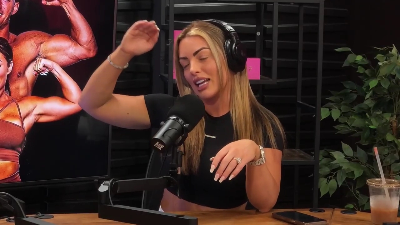 y2mate_is_-_Power_Alphas_Episode_25__WWE_Twitter_Beef___25th_Episode_Giveaway__Mandy_Sacs_and_Sabby_Piscitelli-_RBMZWVjmI4-720p-1714966429_mp41146.jpg