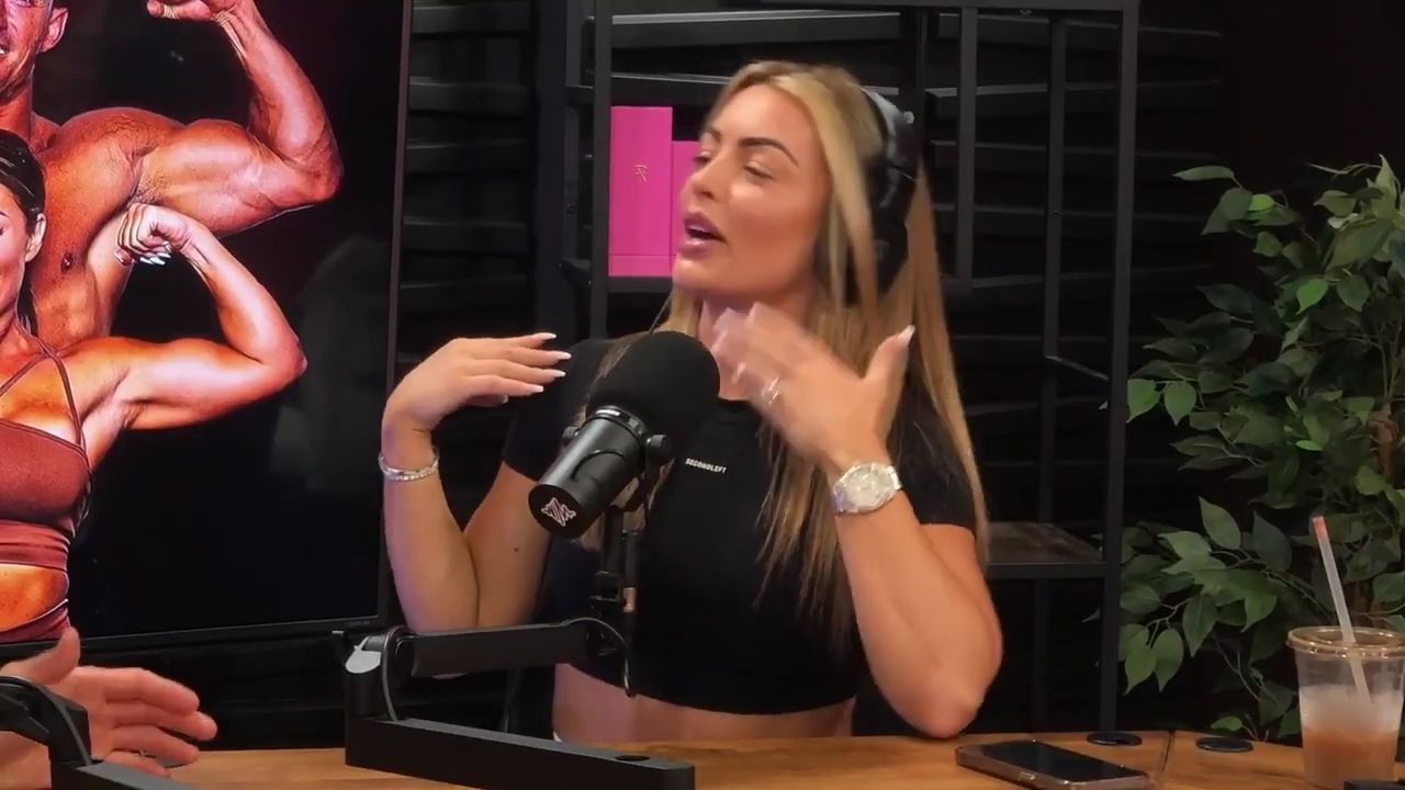 y2mate_is_-_Power_Alphas_Episode_25__WWE_Twitter_Beef___25th_Episode_Giveaway__Mandy_Sacs_and_Sabby_Piscitelli-_RBMZWVjmI4-720p-1714966429_mp41151.jpg