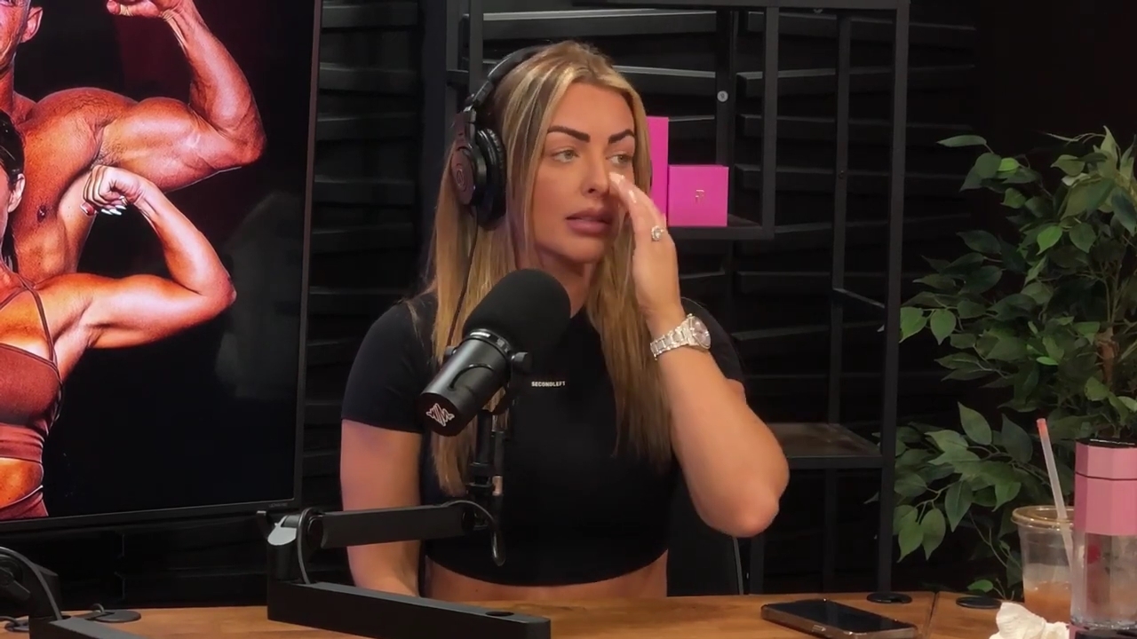 y2mate_is_-_Power_Alphas_Episode_25__WWE_Twitter_Beef___25th_Episode_Giveaway__Mandy_Sacs_and_Sabby_Piscitelli-_RBMZWVjmI4-720p-1714966429_mp41244.jpg