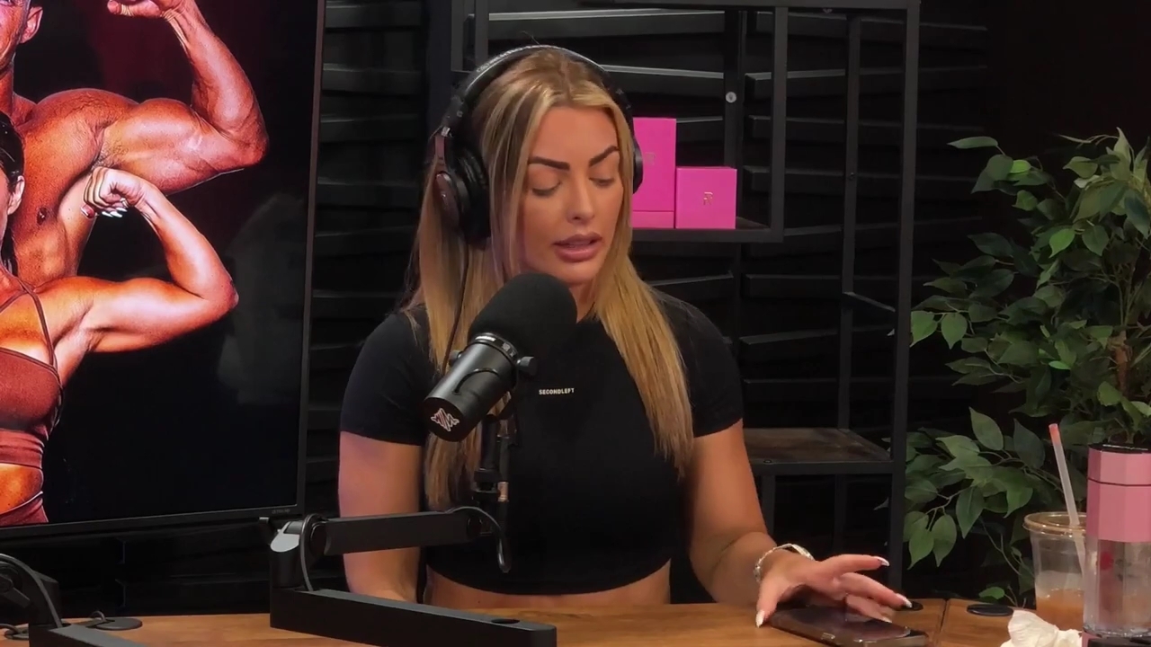 y2mate_is_-_Power_Alphas_Episode_25__WWE_Twitter_Beef___25th_Episode_Giveaway__Mandy_Sacs_and_Sabby_Piscitelli-_RBMZWVjmI4-720p-1714966429_mp41248.jpg