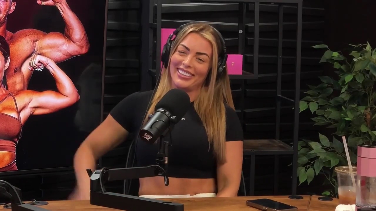 y2mate_is_-_Power_Alphas_Episode_25__WWE_Twitter_Beef___25th_Episode_Giveaway__Mandy_Sacs_and_Sabby_Piscitelli-_RBMZWVjmI4-720p-1714966429_mp41268.jpg
