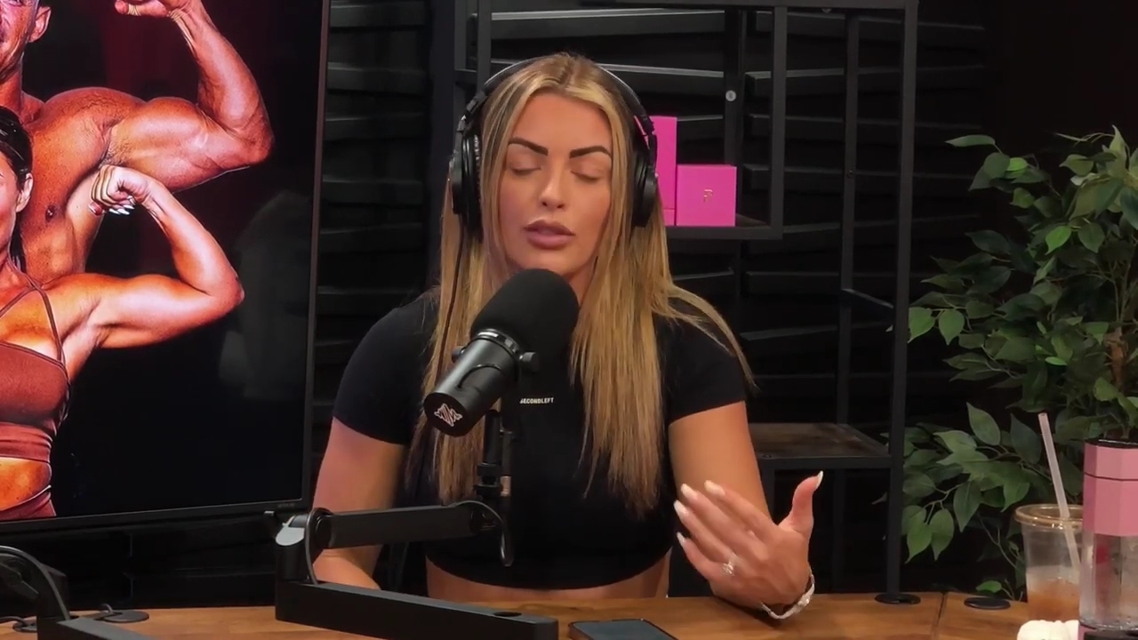 y2mate_is_-_Power_Alphas_Episode_25__WWE_Twitter_Beef___25th_Episode_Giveaway__Mandy_Sacs_and_Sabby_Piscitelli-_RBMZWVjmI4-720p-1714966429_mp41302.jpg