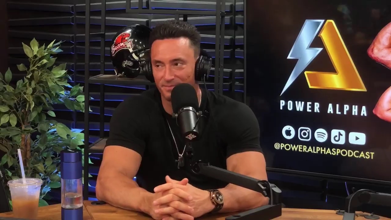 y2mate_is_-_Power_Alphas_Episode_25__WWE_Twitter_Beef___25th_Episode_Giveaway__Mandy_Sacs_and_Sabby_Piscitelli-_RBMZWVjmI4-720p-1714966429_mp41327.jpg