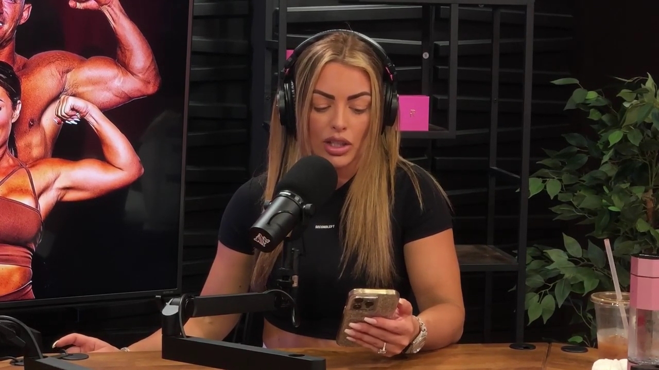 y2mate_is_-_Power_Alphas_Episode_25__WWE_Twitter_Beef___25th_Episode_Giveaway__Mandy_Sacs_and_Sabby_Piscitelli-_RBMZWVjmI4-720p-1714966429_mp41338.jpg