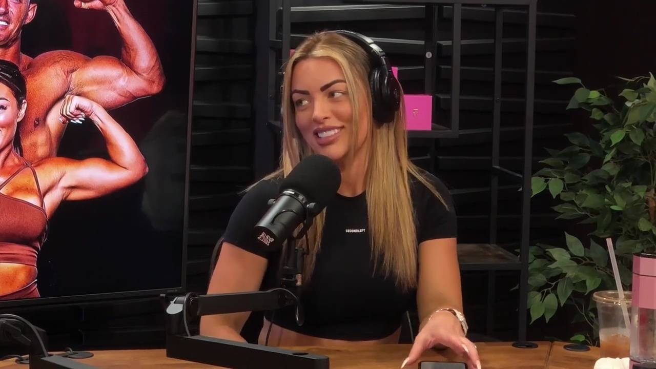 y2mate_is_-_Power_Alphas_Episode_25__WWE_Twitter_Beef___25th_Episode_Giveaway__Mandy_Sacs_and_Sabby_Piscitelli-_RBMZWVjmI4-720p-1714966429_mp41359.jpg