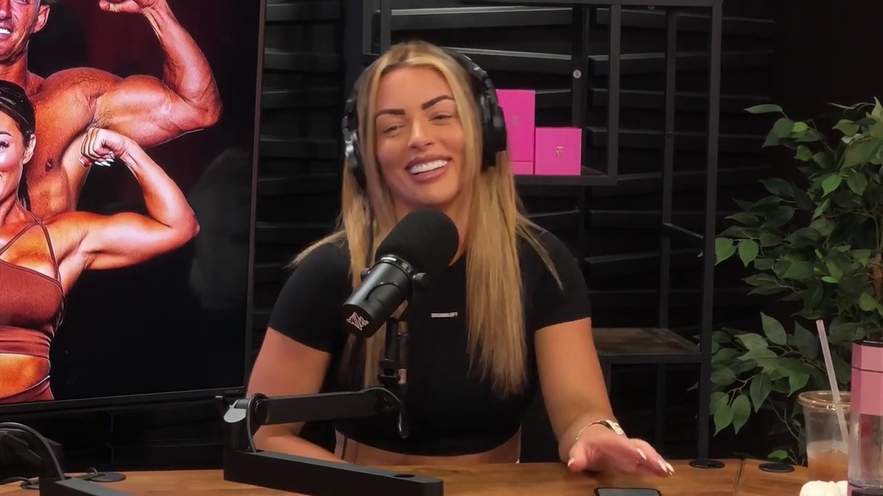 y2mate_is_-_Power_Alphas_Episode_25__WWE_Twitter_Beef___25th_Episode_Giveaway__Mandy_Sacs_and_Sabby_Piscitelli-_RBMZWVjmI4-720p-1714966429_mp41360.jpg