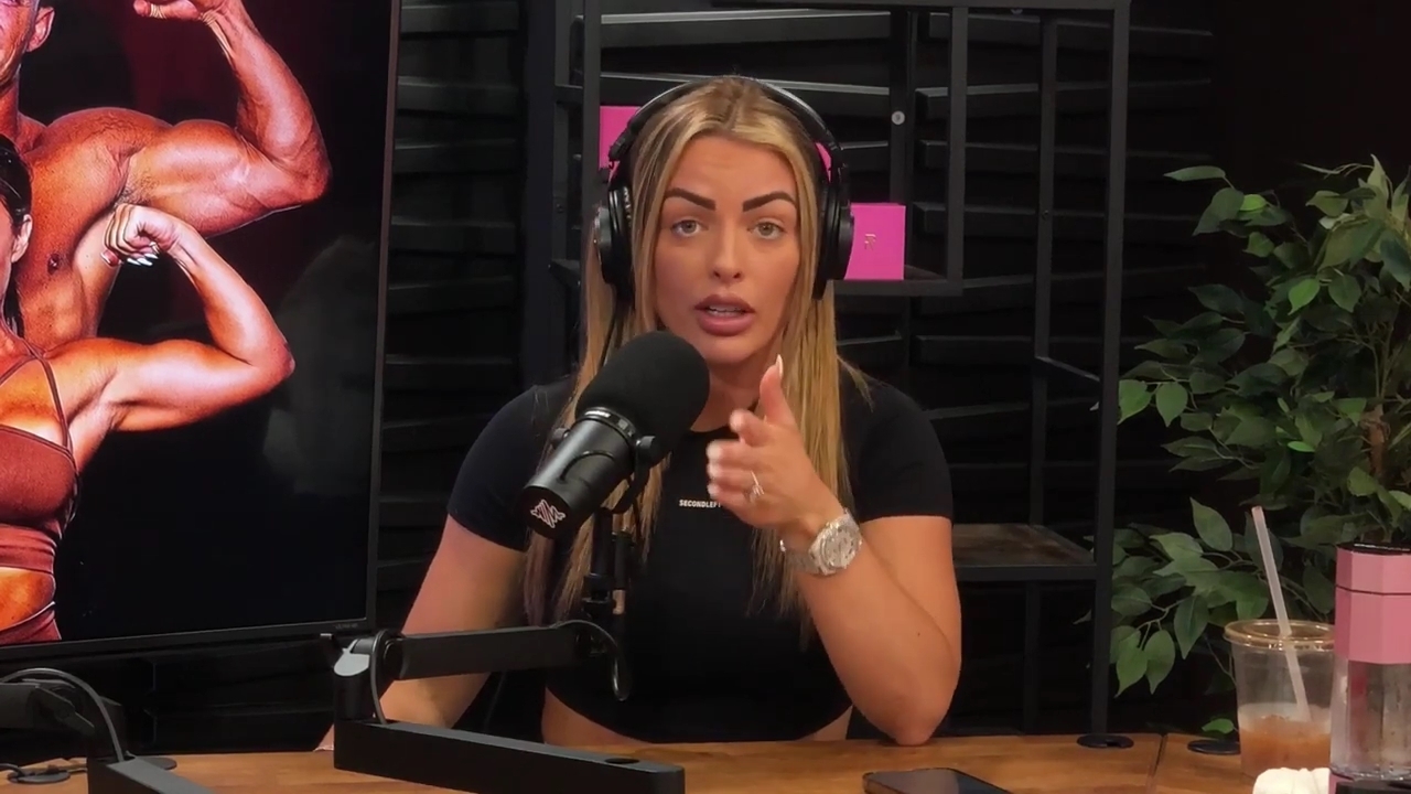 y2mate_is_-_Power_Alphas_Episode_25__WWE_Twitter_Beef___25th_Episode_Giveaway__Mandy_Sacs_and_Sabby_Piscitelli-_RBMZWVjmI4-720p-1714966429_mp41474.jpg